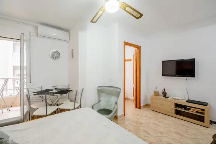 Apartamento Inteiro Acolhedor Perto Da Praia Torrevieja Exteriör bild