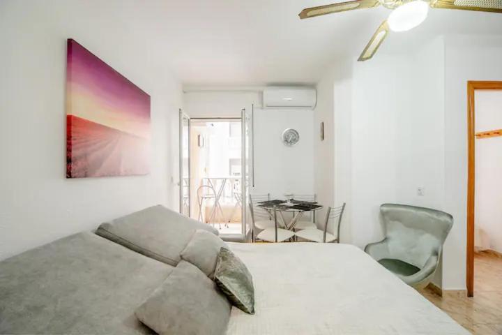 Apartamento Inteiro Acolhedor Perto Da Praia Torrevieja Exteriör bild